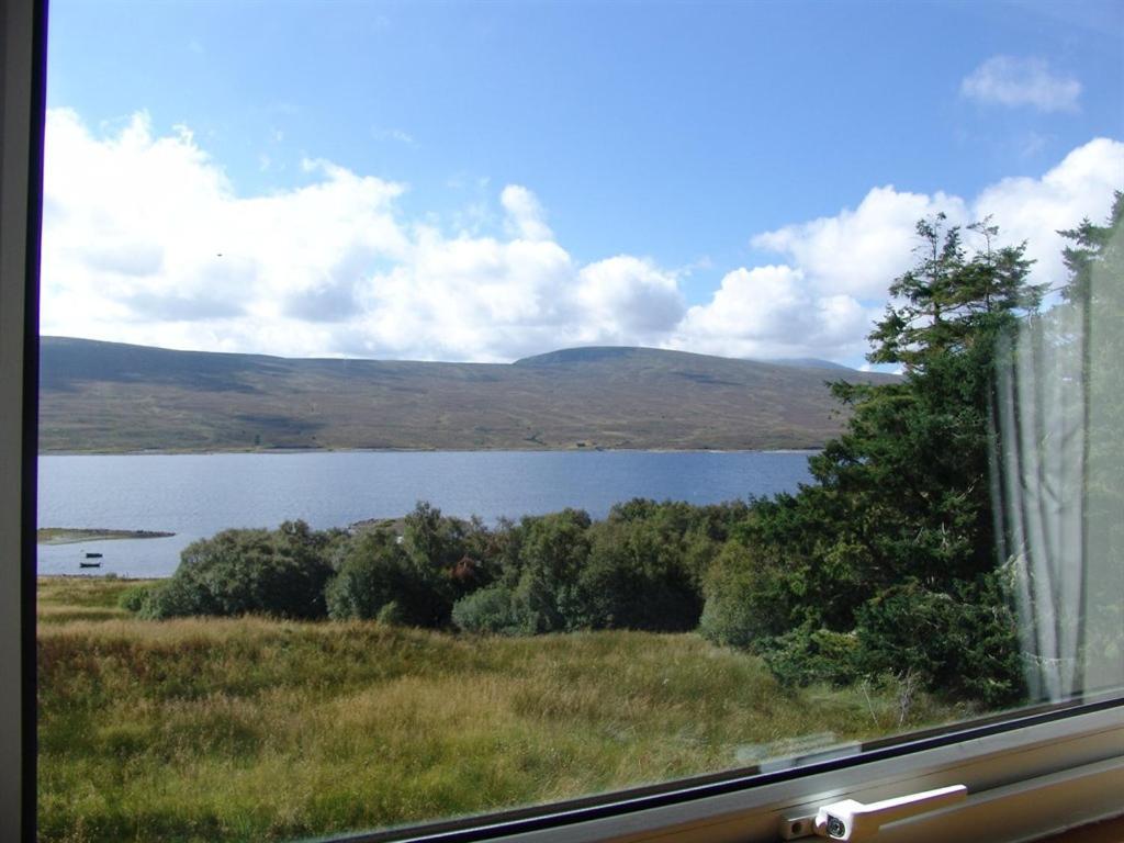 The Overscaig House Hotel Room photo